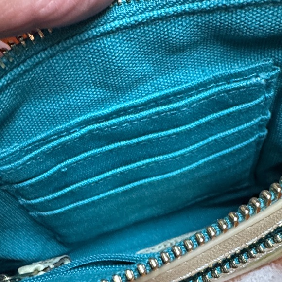 Spartina 449 Kentucky Illustrated Wristlet - Picture 5 of 6